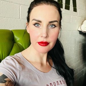 Meet your Posher, Brandi